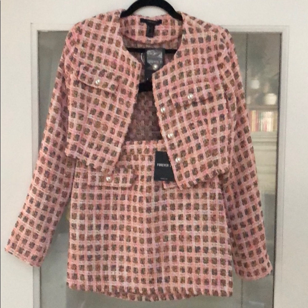 1950s style cropped jacket and matching skirt set